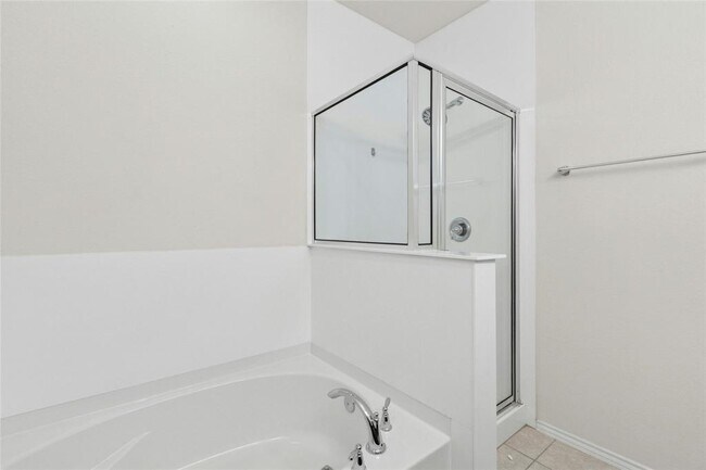 Building Photo - 11816 Monterosso Dr