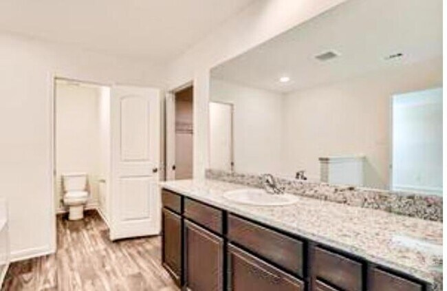 Building Photo - 3038 Citron Garden