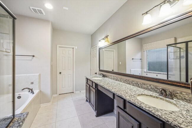 Building Photo - 29146 Crested Butte Dr
