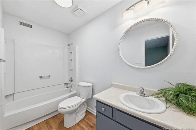 Building Photo - 6791 Seaford Dr