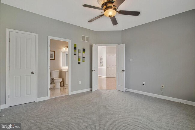Building Photo - 12902 Crickmore Trace