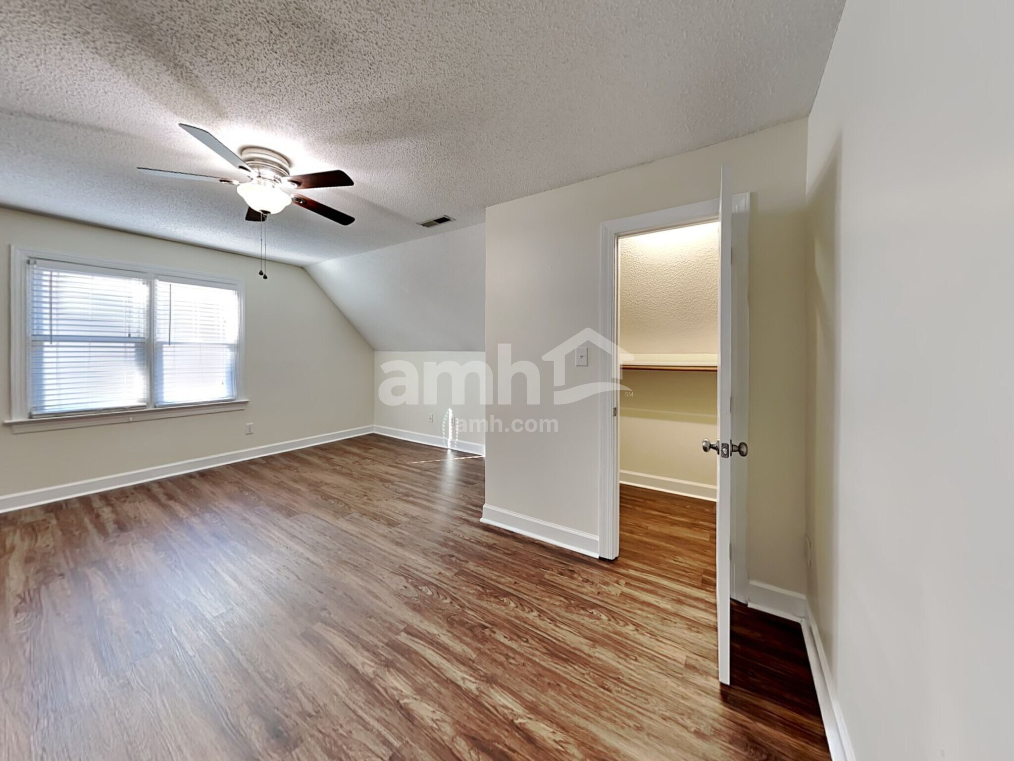 Building Photo - 4804 Forest Highland Dr