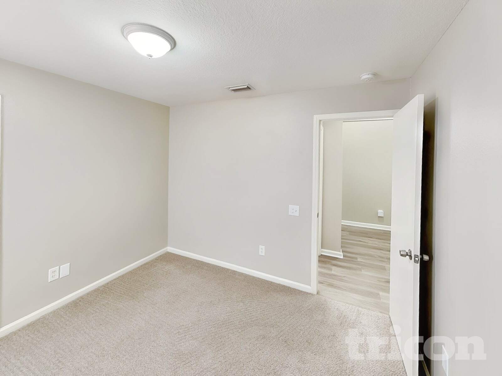 Building Photo - 12420 Tree Pointe Ct