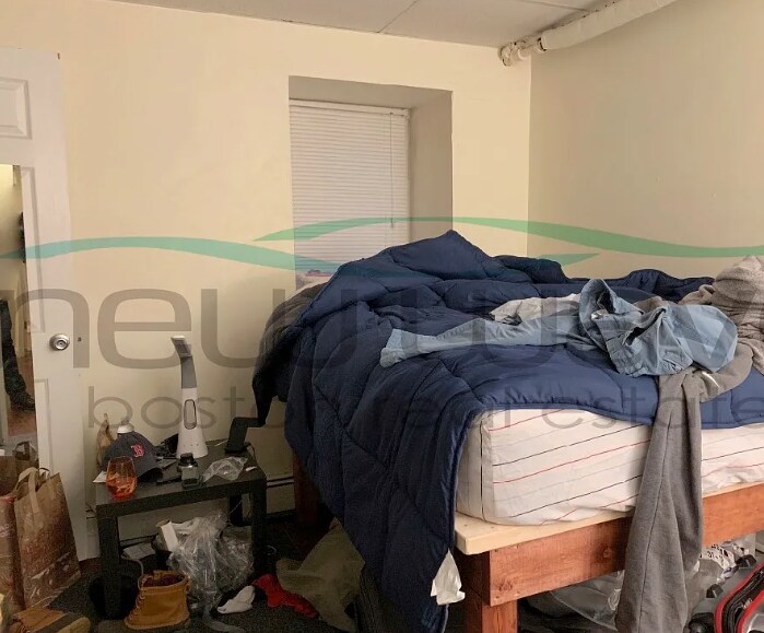 Building Photo - 210 Hemenway St