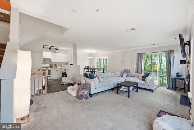 Building Photo - 12796 Fair Briar Ln