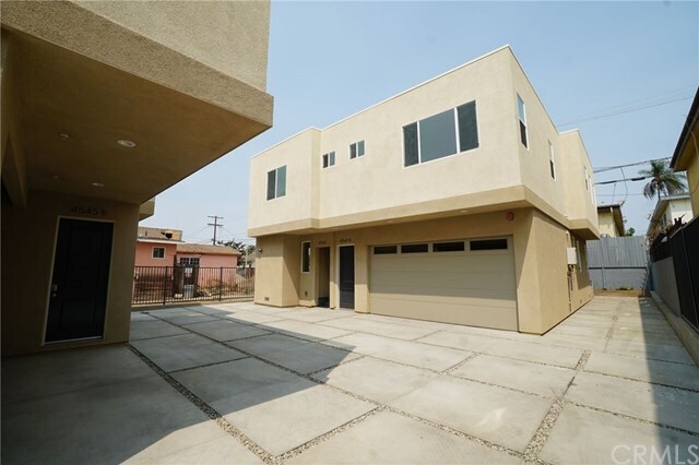 Building Photo - 4543 Saturn St