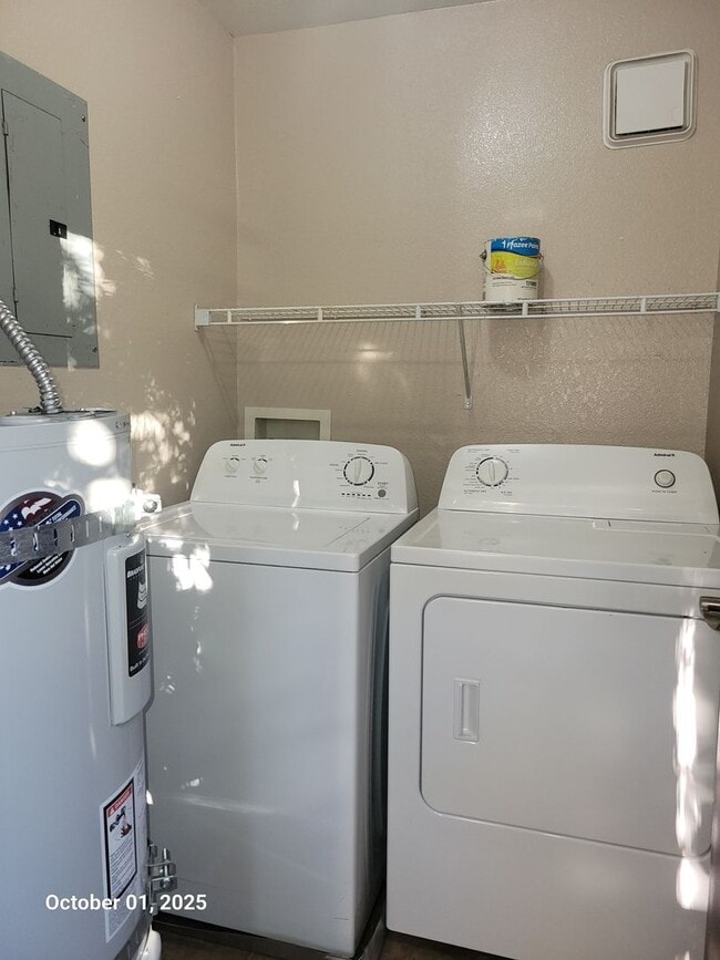 Building Photo - !!!MOVE-IN SPECIAL- $500.00 OFF THE FIRST ...