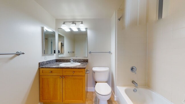 Building Photo - Chinatown 2 Bedroom 2 Bathroom In Amazing Centralized Building-Amenities Galore! Pets Welcomed!