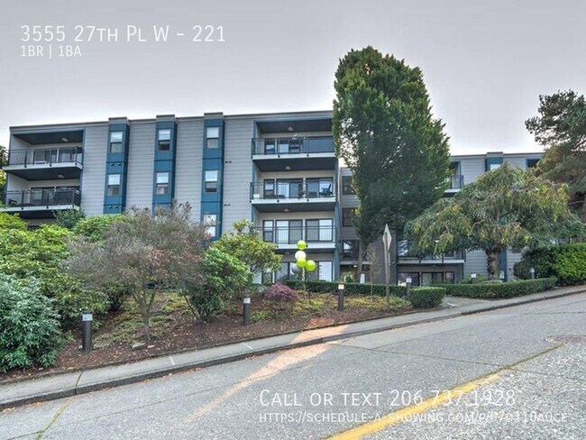 Building Photo - 3555 27th Pl W