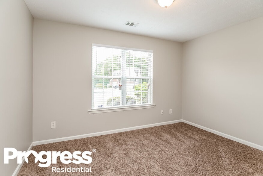 Building Photo - 838 White Dove Dr