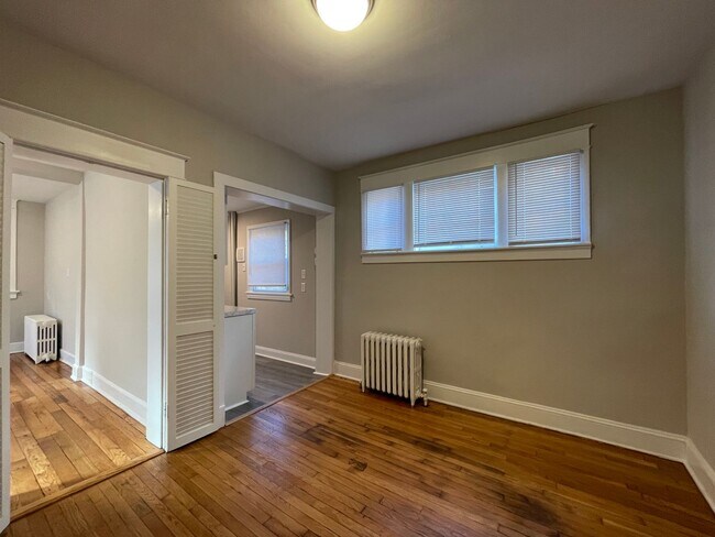 Building Photo - 4822 Chamberlayne Ave