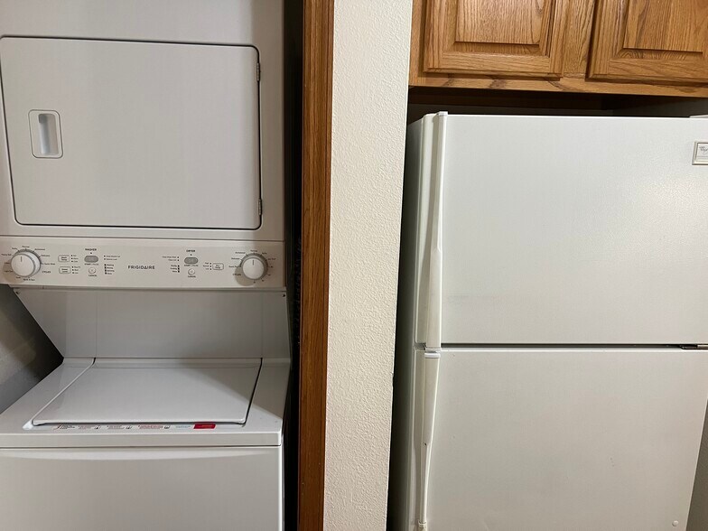 Building Photo - 1105 Heritage Ct