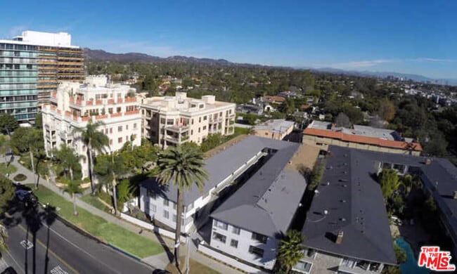 Building Photo - 617 Ocean Ave