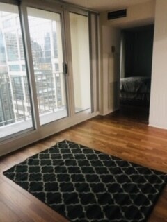Building Photo - 200 N Dearborn St