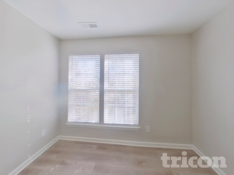 Building Photo - 20539 Harbor View Dr