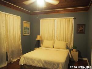 Building Photo - 1331 W Wildwood Dr