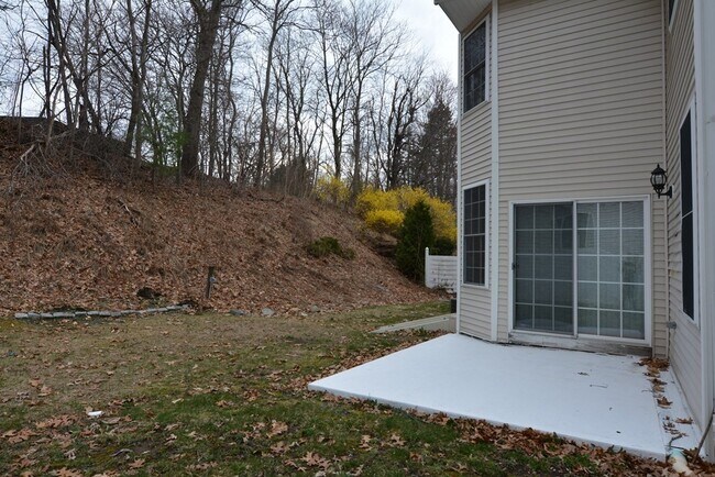 Building Photo - 24 Ptarmigan Dr