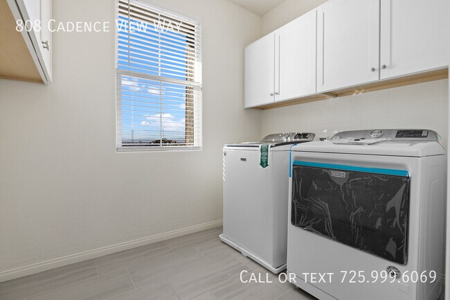 Building Photo - 808 Cadence View Way