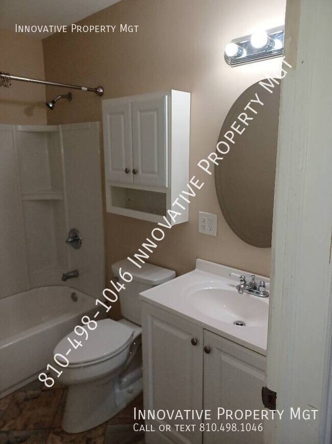 Building Photo - 4354 Elms Rd