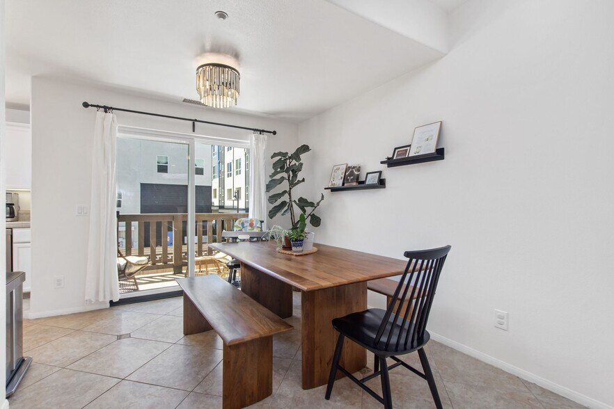 Building Photo - 2919 E St