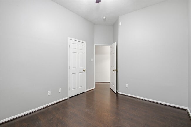 Building Photo - 24802 Sageford Ct