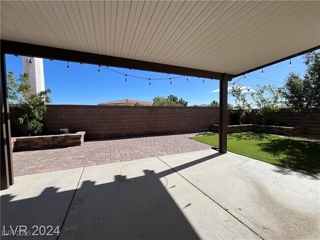 Building Photo - 1424 Lodgepole Dr