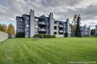 Building Photo - U-MED District Condominum