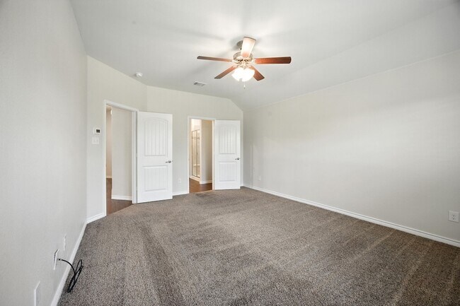 Building Photo - 2429 Opaline Dr