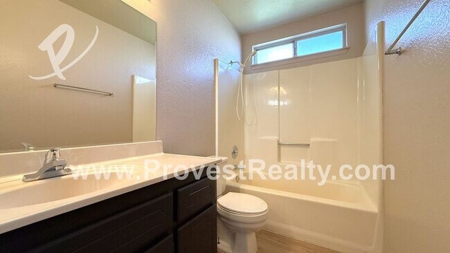 Building Photo - 21350 Laguna Rd