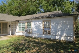 Building Photo - 1903 Duncan Ave