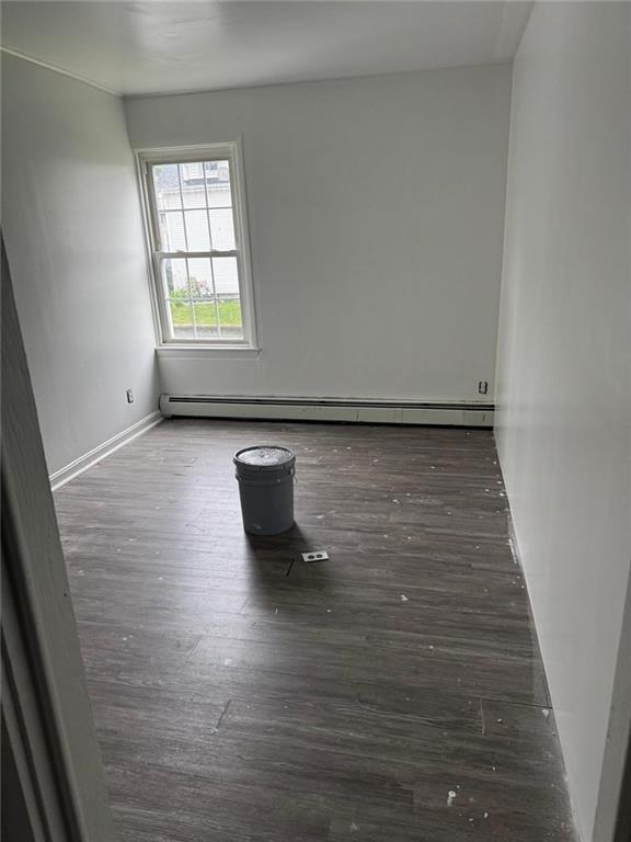Building Photo - 9 Greystone Ave