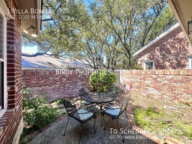 Building Photo - 1 Villa Bonita