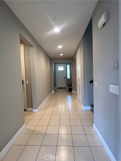 Building Photo - 9735 La Vine Ct
