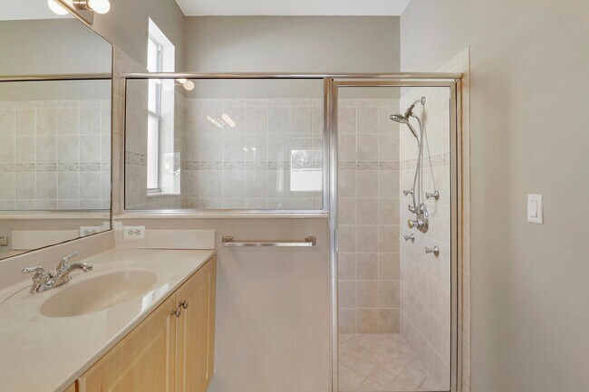 Building Photo - 6325 Spring Lake Terrace