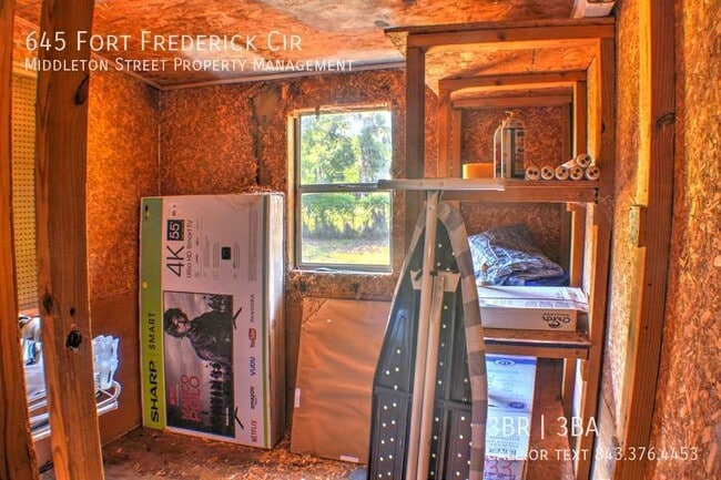 Building Photo - 645 Fort Frederick Cir