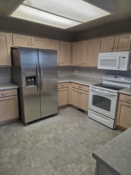 Building Photo - 5016 Prairie Grass Ln