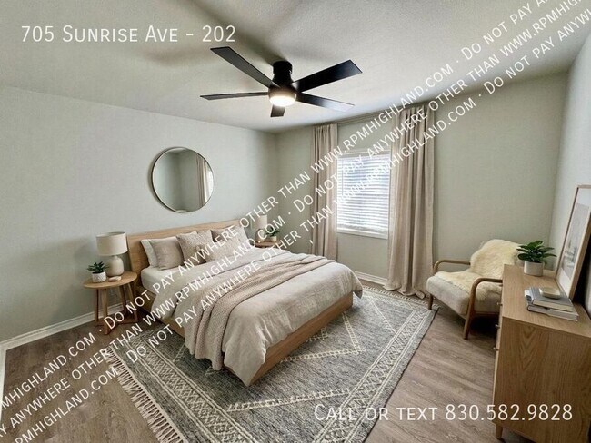 Building Photo - 705 Sunrise Ave