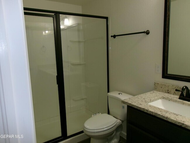Building Photo - 1060 Hoppas Ct