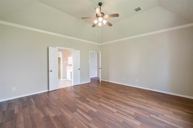 Building Photo - 8811 Sun Haven Ln