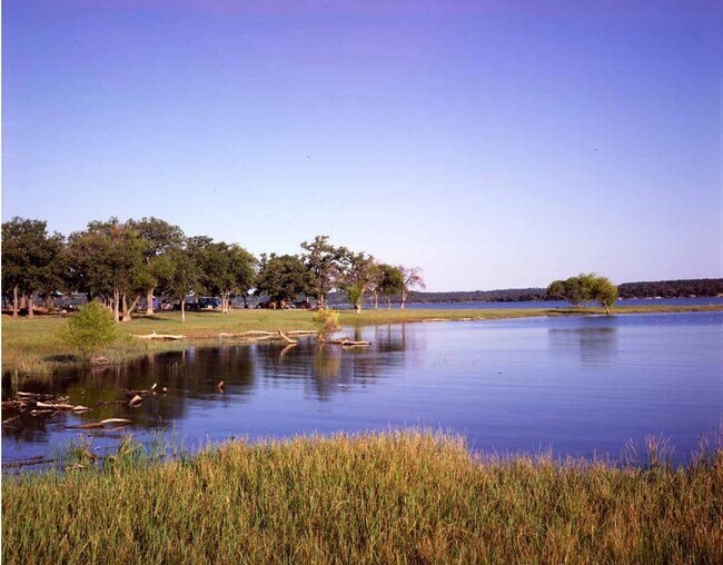 Building Photo - 2531 Recreational Road 3