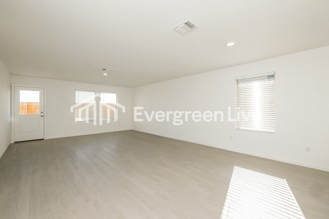 Building Photo - 12532 Huntington Rdg Wy