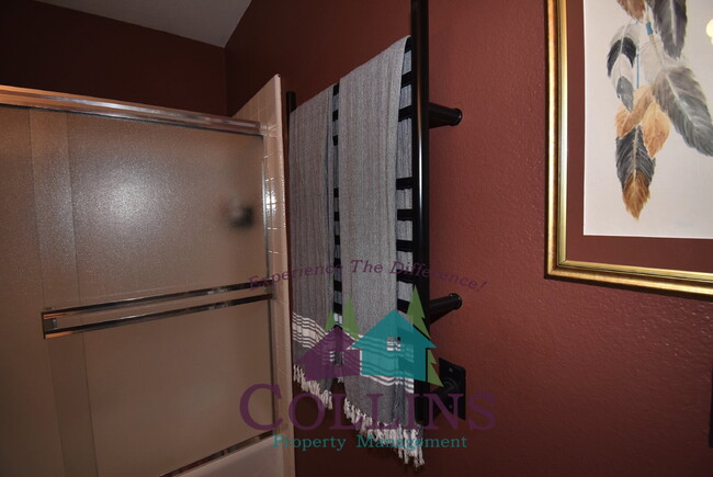 Building Photo - Wonderful property!