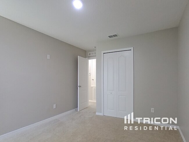 Building Photo - 616 Del Pilar Drive Groveland FL