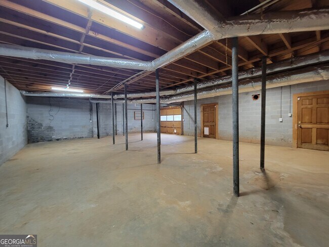 Building Photo - 788 Harrison Mill Rd