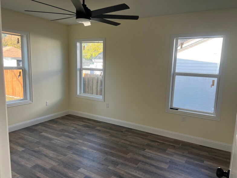 Building Photo - 1607 Lansford Ave