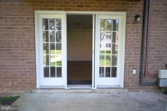 Building Photo - 9451 Fairfax Blvd