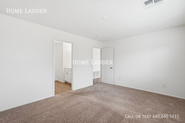 Building Photo - 1360 W Inca Dr