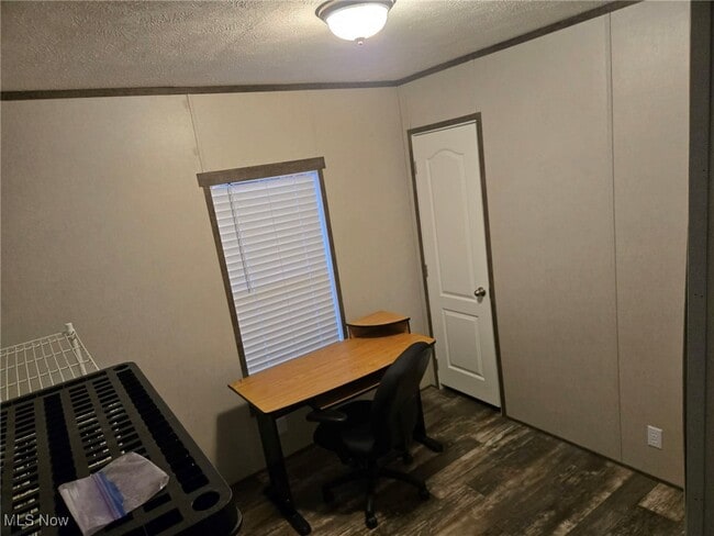 Building Photo - 2727 Finkle Hill Rd