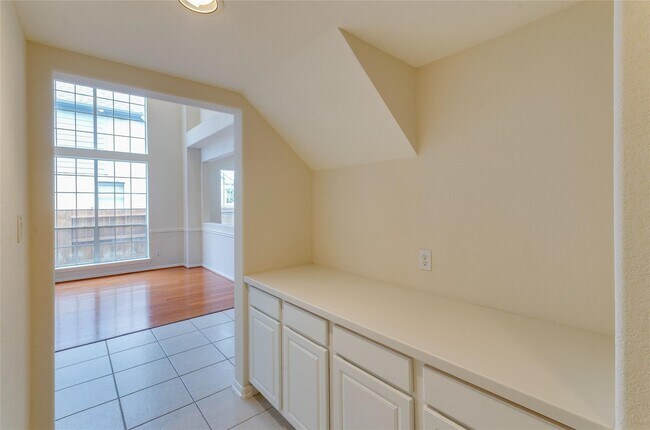 Building Photo - 4019 Angel Springs Dr