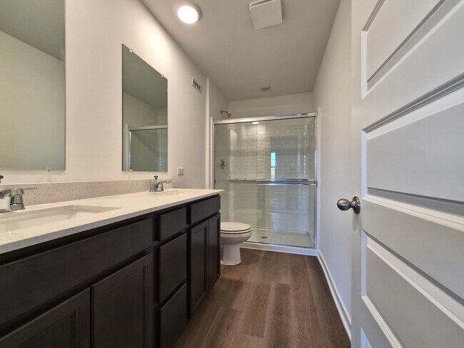 Building Photo - 2268 Barbera Dr